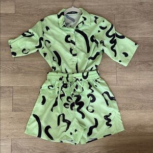 Green and Black Abstract Print Shirt and Shorts Set